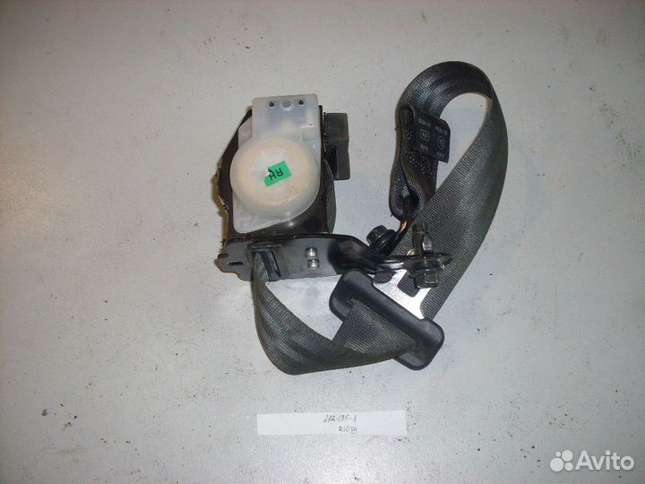 Ремень безопасности задний правый (Kia Rio)