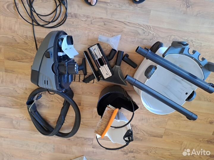 Моющий пылесос karcher se 6.100
