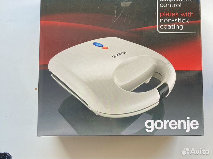 Сендвичница