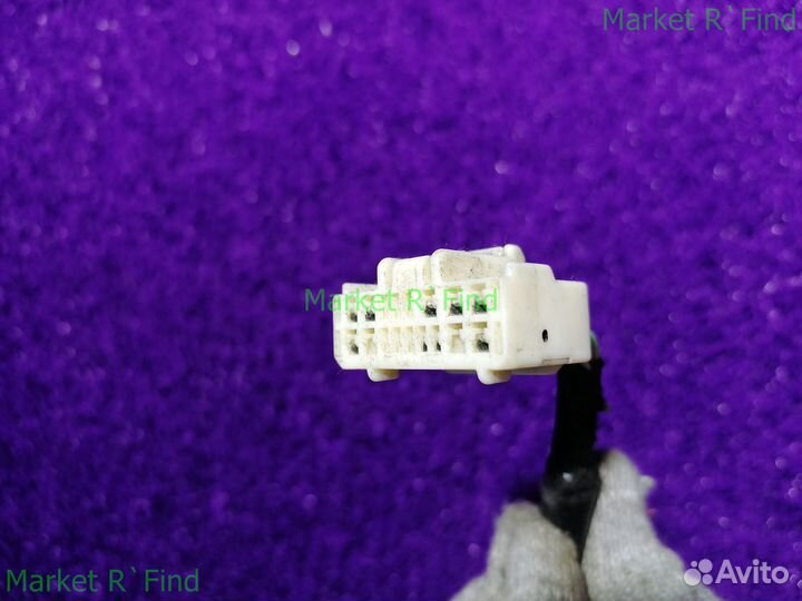 Разъем переключателя поворотников Toyota Ipsum