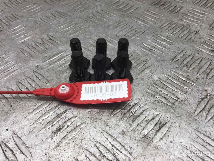 Болт маховика Chevrolet Kalos F14d3