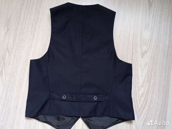 Жилетка для мальчика 128 134