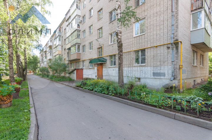 Комната 13,4 м² в 2-к., 1/5 эт.