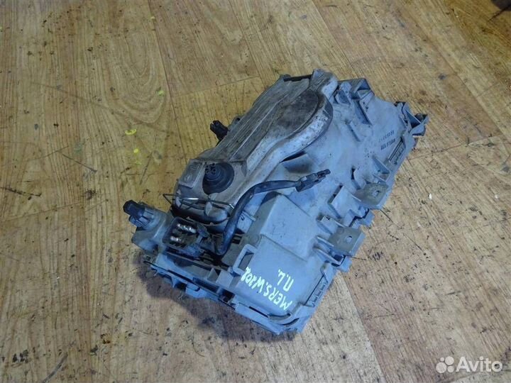 Фара левая Mercedes-Benz C-класс W202 (1993—1997)