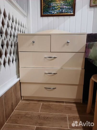 Пеленальный комод белый