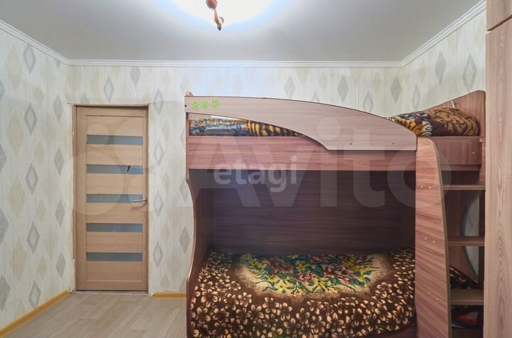 2-к. квартира, 51 м², 1/10 эт.