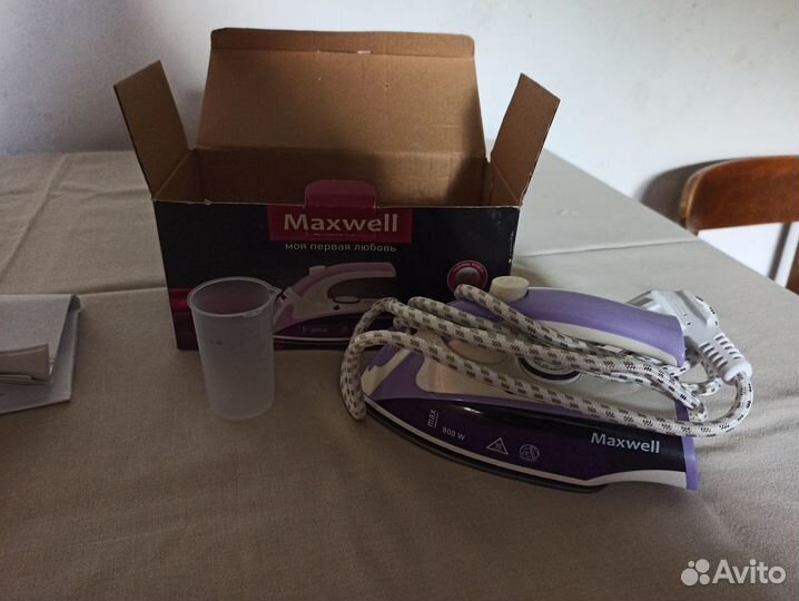 Утюг дорожный Maxwell
