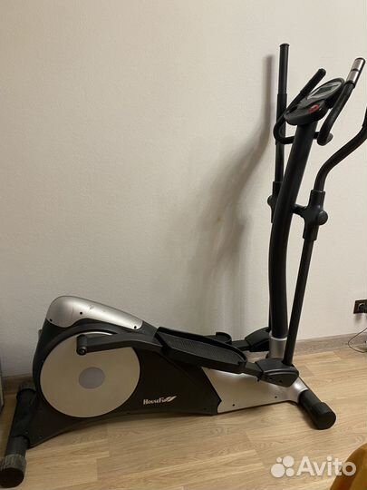 Элипсоидный тренажер HouseFit