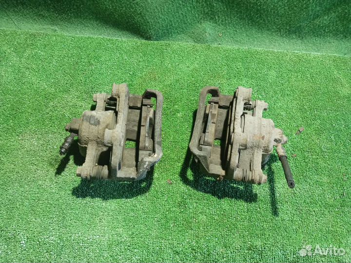 Передний Суппорт Ниссан Альмера Классик