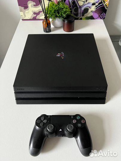 Sony Playstation 4 PRO 1TB CUH-7216B