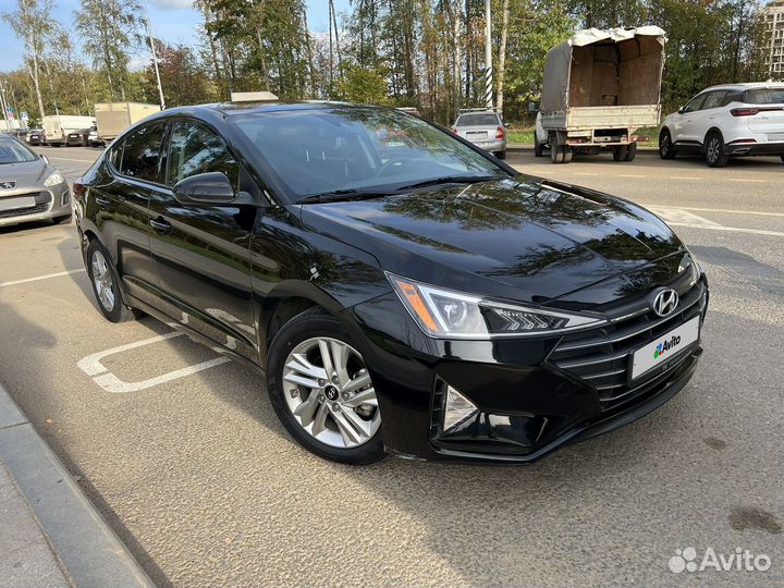 Hyundai Elantra 2.0 AT, 2019, 26 000 км