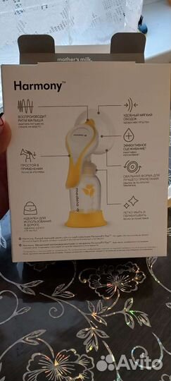 Молокоотсос medela harmony ручной