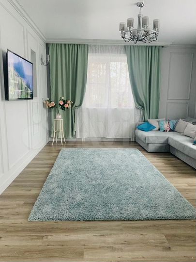 Коттедж 183 м² на участке 10 сот.