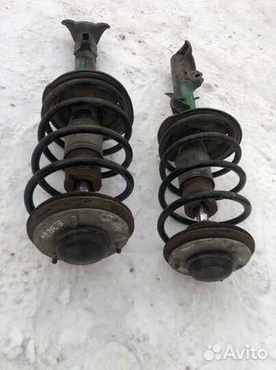 Bmw e36 амортизаторы передние в сборе стойки