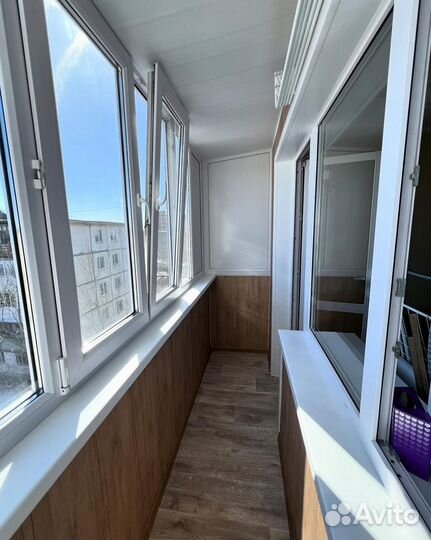 Отделка и остекление балконов в рассрочку