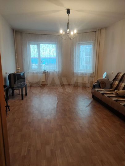 3-к. квартира, 80 м², 3/7 эт.