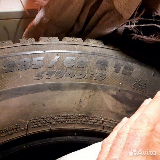 Michelin 4X4 A/T 285/60 R18 115