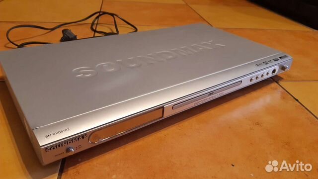 DVD плеер soundmax SM-DVD5103 (на запчасти)