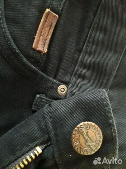 Джинсы черные Wrangler