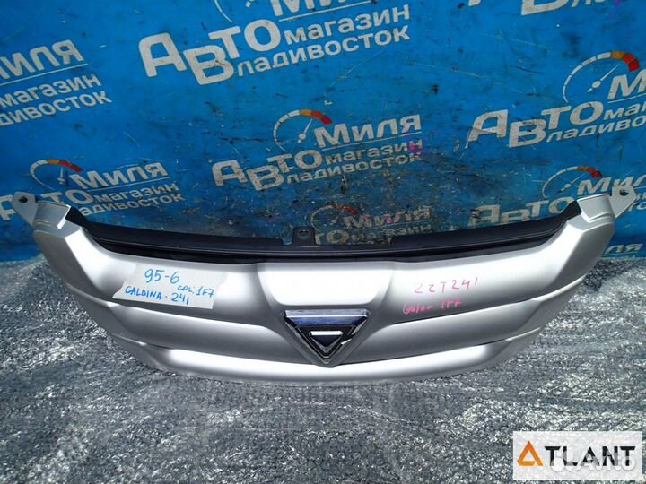 Решетка радиатора toyota caldina