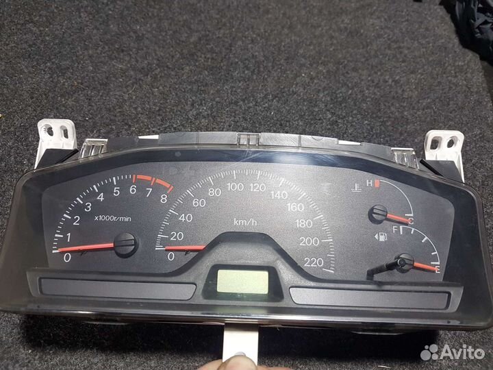 Щиток приборов Mitsubishi lancer 9