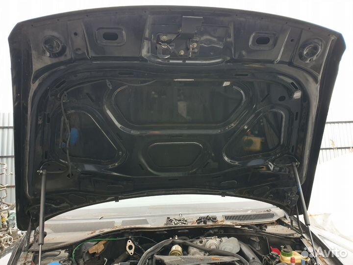 Капот vw touareg 1 gp оригинал без дефектов черный