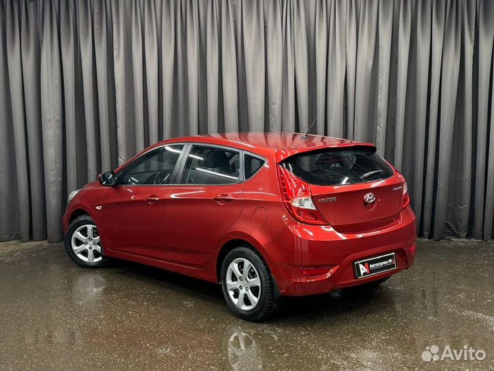 Hyundai Solaris 1.4 AT, 2012, 185 120 км