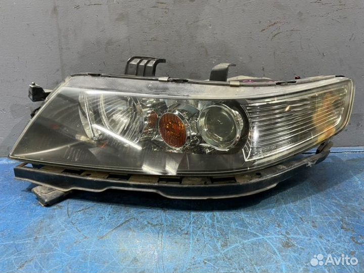 Фара ксенон левая Honda Accord 7 CL Дорест