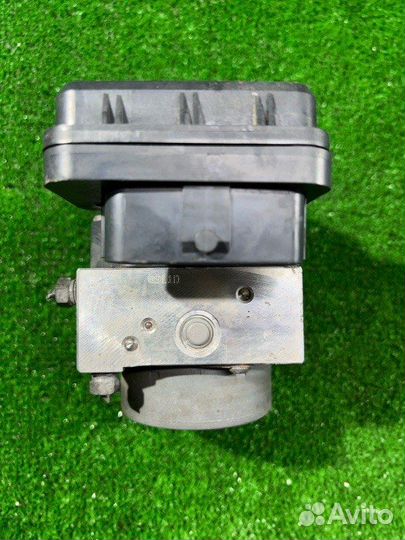 Блок ABS Toyota Corolla Axio NZE144 1NZ-FE 2009