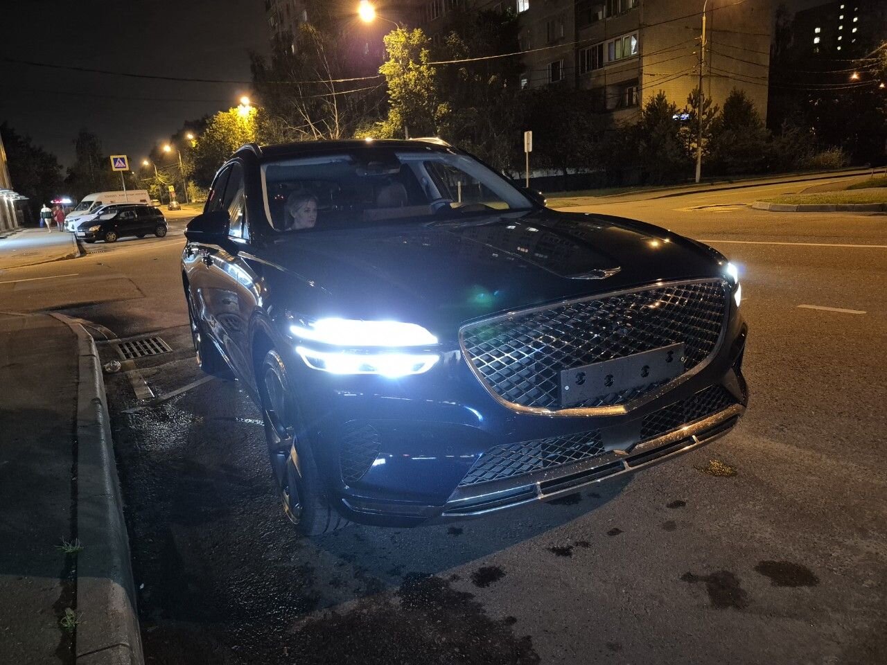 Genesis GV70: фото из отзыва