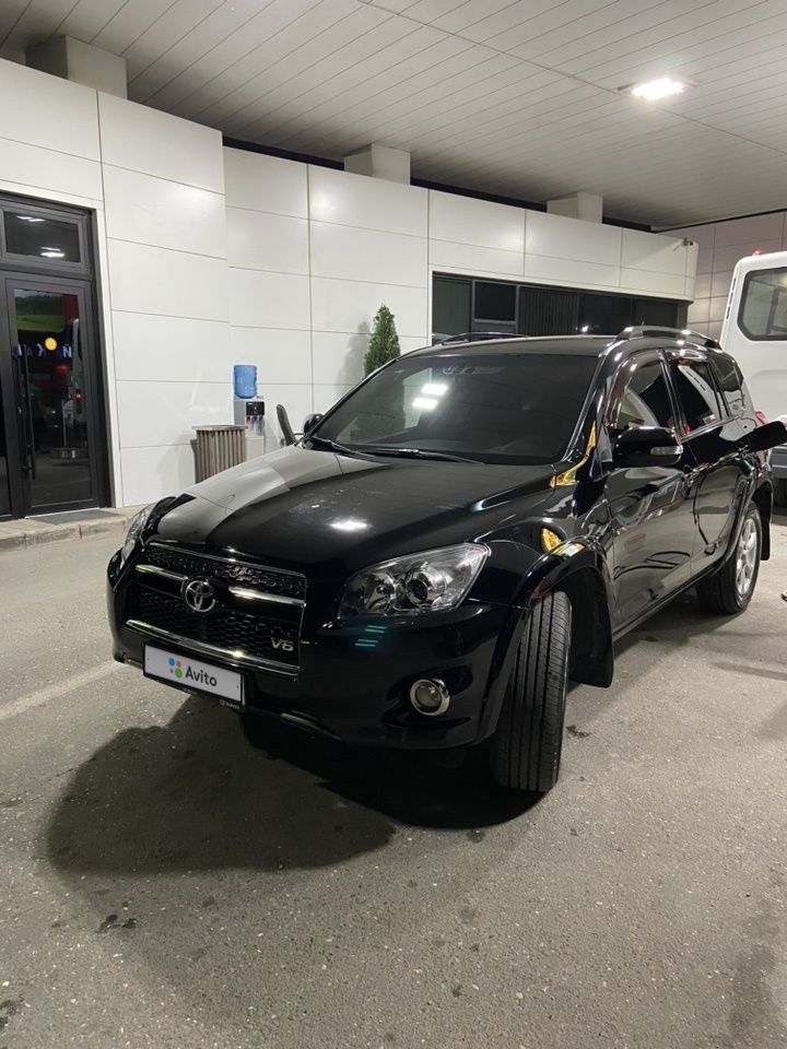 Toyota RAV4: фото владельца