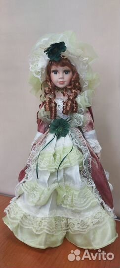 Куклы фарфоровые,коллекционные