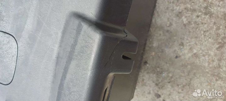 Tucson 1 Обшивка багажника