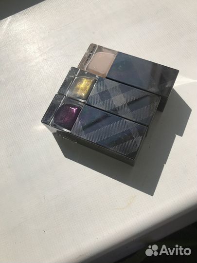 Лак для ногтей chanel burberry ford c guerlain