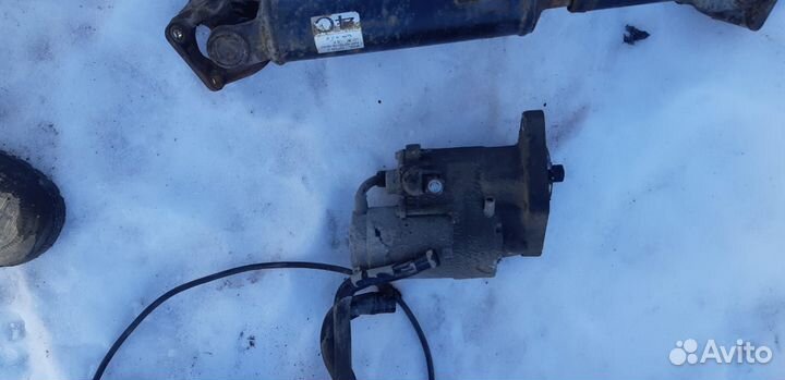 Стартер Kia Bongo 361004X211