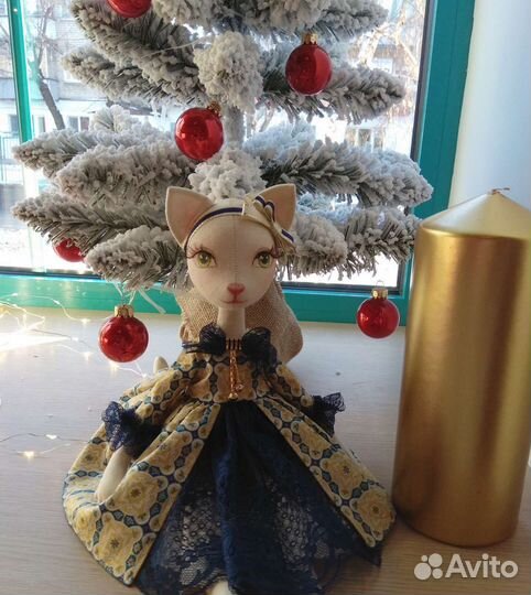 Текстильная интерьерная кукла