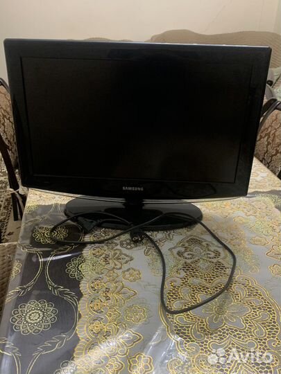 Телевизор samsung