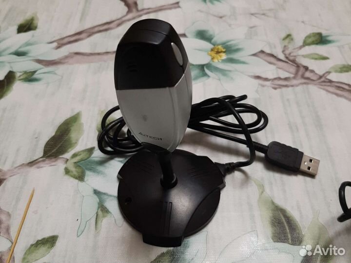 Веб-камера A4Tech и микрофон