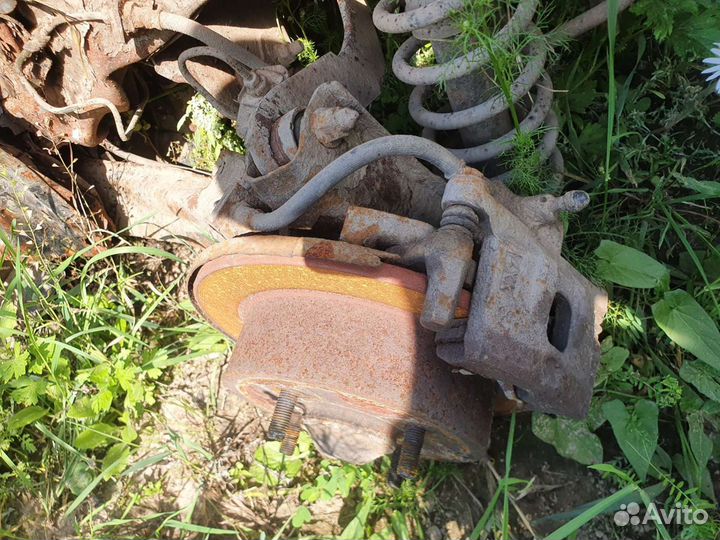 Mitsubishi Lancer 9 CS супорт диск тормозной