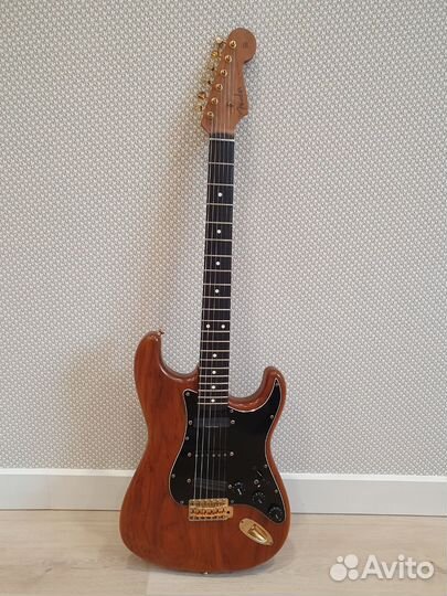 Электрогитара Fender Stratocaster Japan ST62 1990