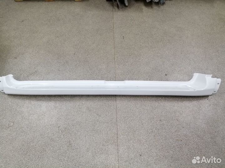 Облицовка порога (подножка) УАЗ Патриот. Все цвета