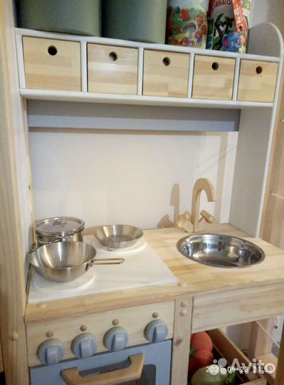 Детская деревянная кухня