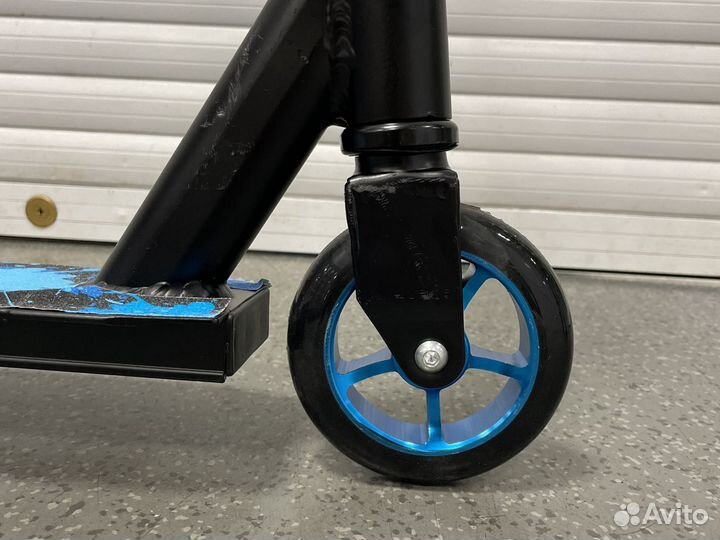 Трюковой самокат