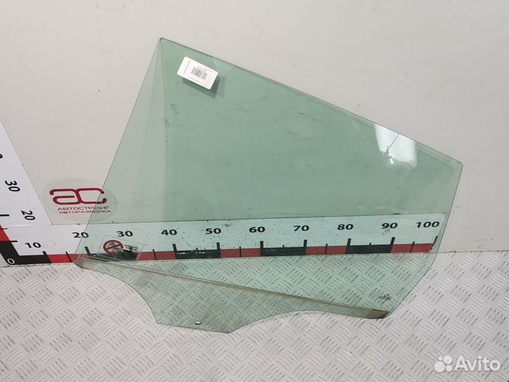 Стекло двери задней левой Volkswagen Polo 4 2004