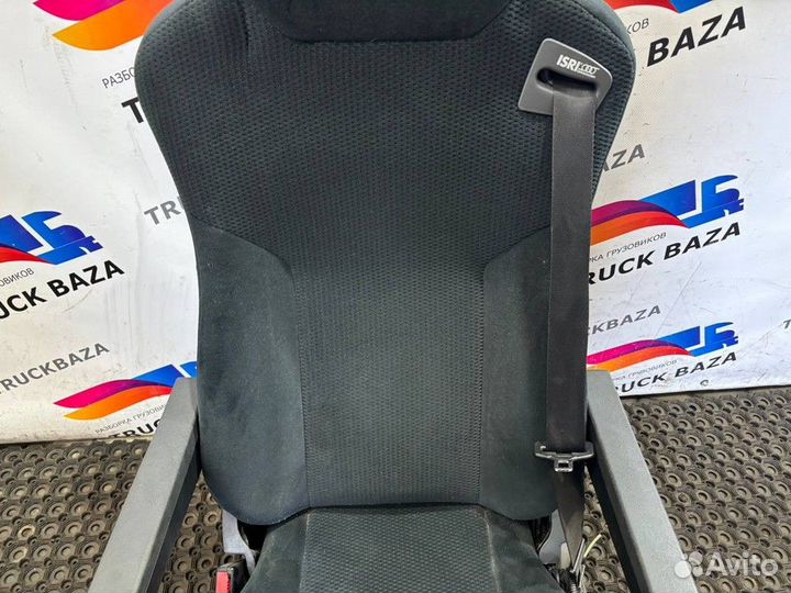 81623076476 Сиденье водительское пневматическое