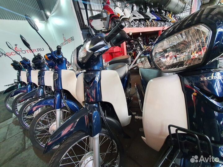 Мопед Honda Super Cub