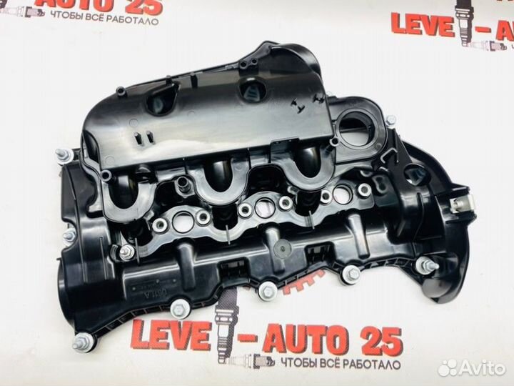 Клапанная крышка правая Land Rover Правая