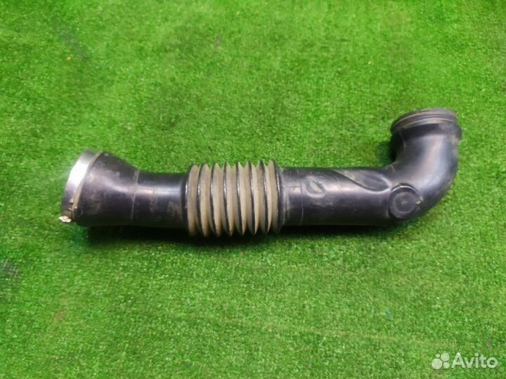 Патрубок Ford Fusion 2002-2012