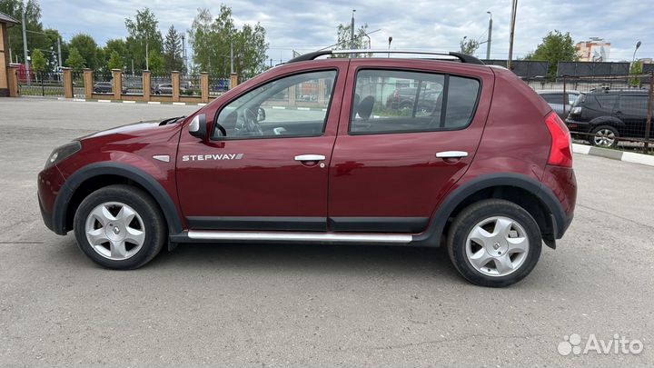 Renault Sandero Stepway 1.6 МТ, 2013, 155 000 км