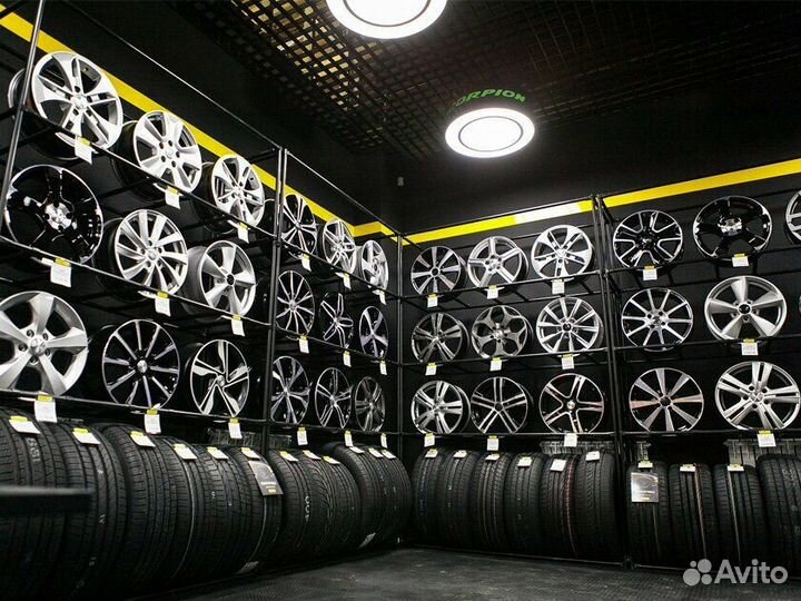 Autogreen Snow Cruiser AW06 225/70 R15C